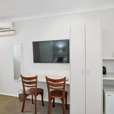 Wingham Motel Buitenkant foto