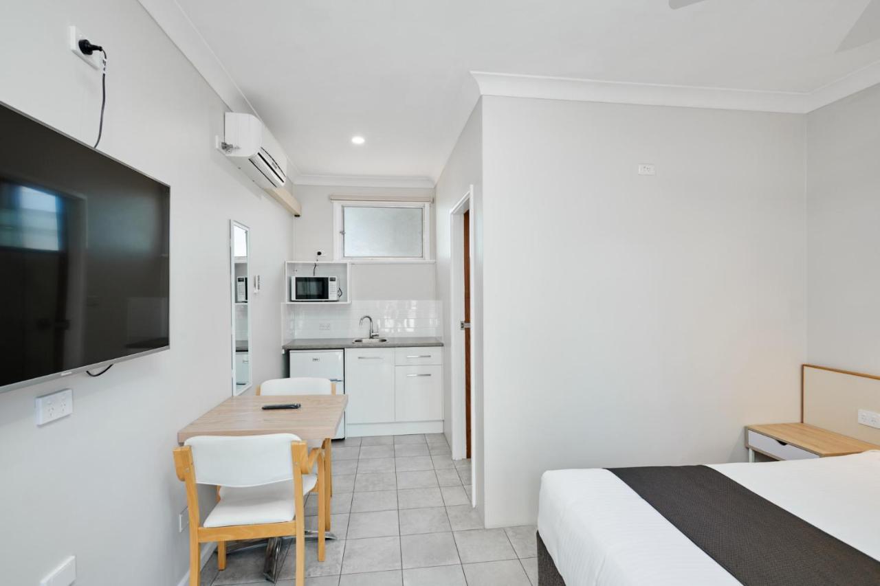 Wingham Motel Buitenkant foto
