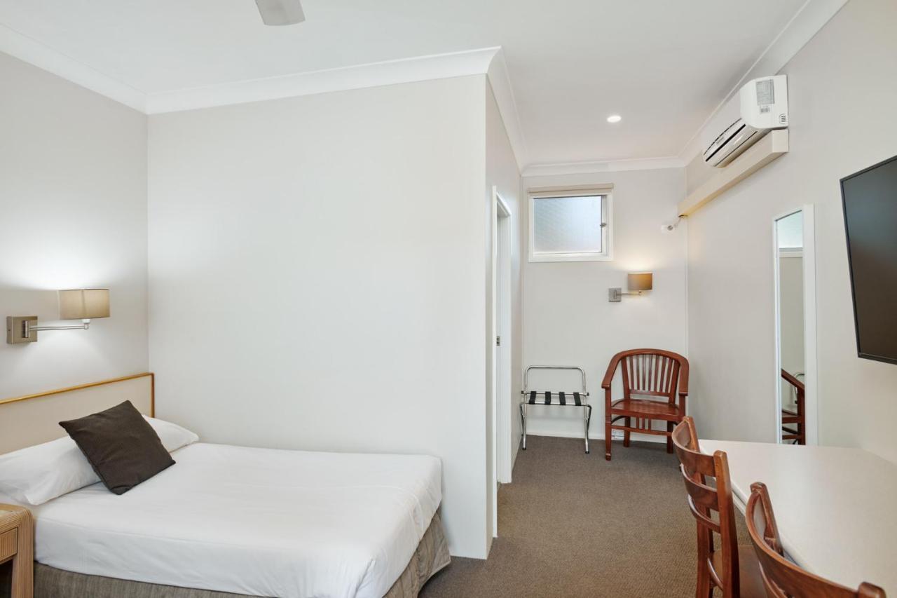 Wingham Motel Buitenkant foto