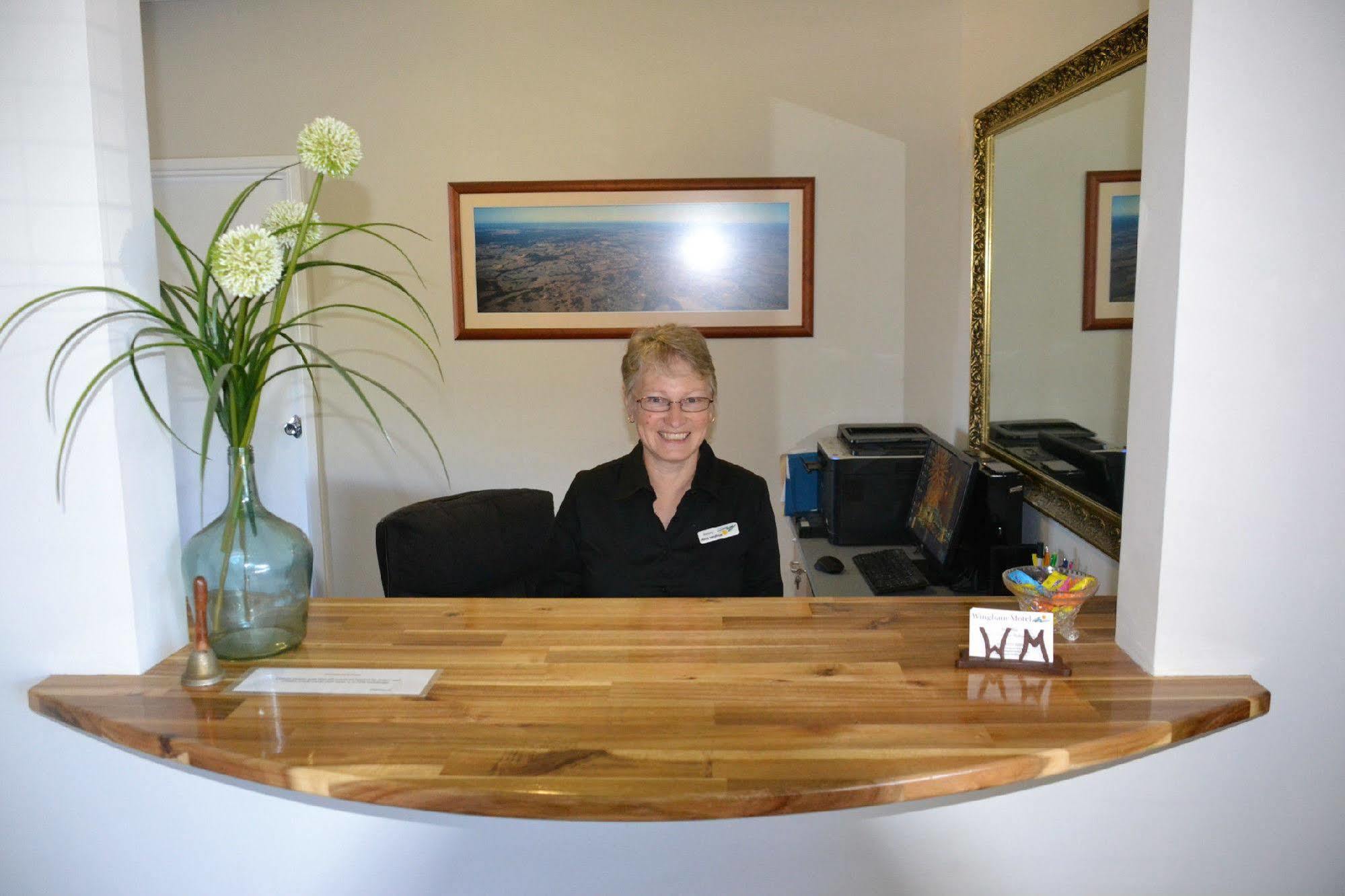 Wingham Motel Buitenkant foto